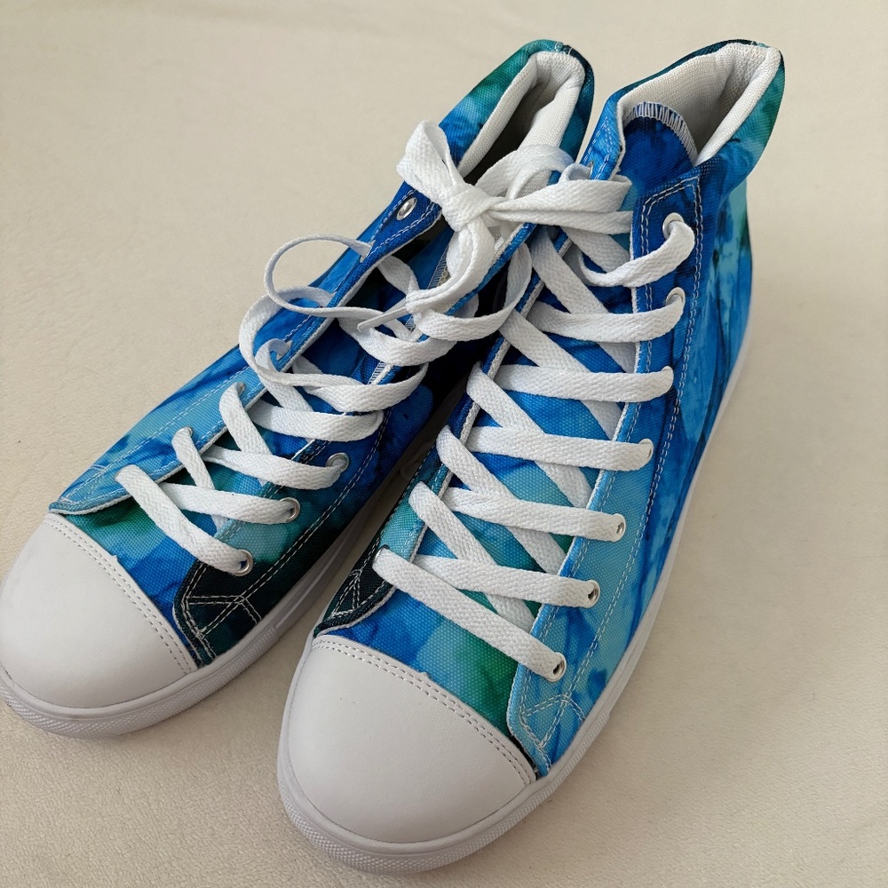 Sparkle Style Tie-Dye Sneakers